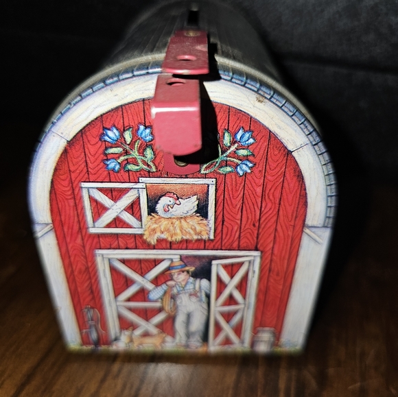 Vintage Tin Barn Bank Collection Bank 1970's - Picture 6 of 11